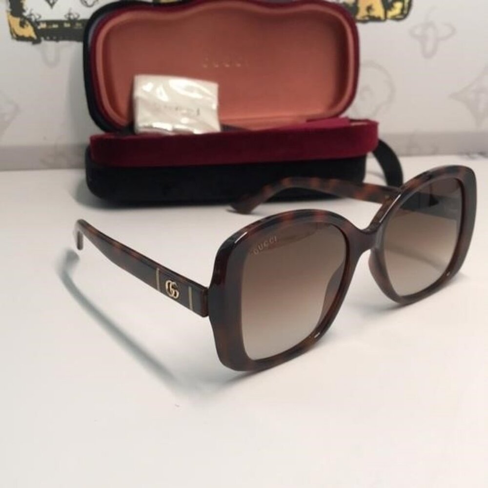 New Authentic Gucci Brown Sunglasses GG0762s 002